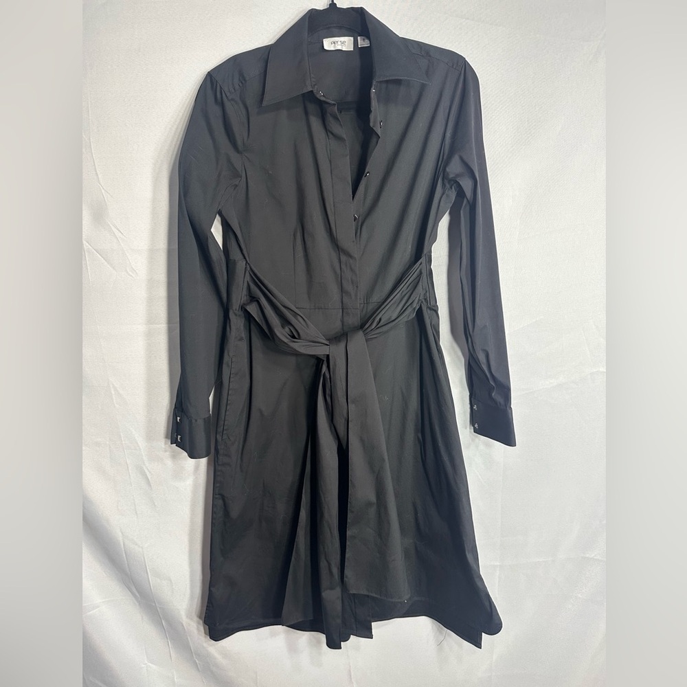 PERSE Elegant Black Shirt Dress size 8 pre
Owned Exellent condition.